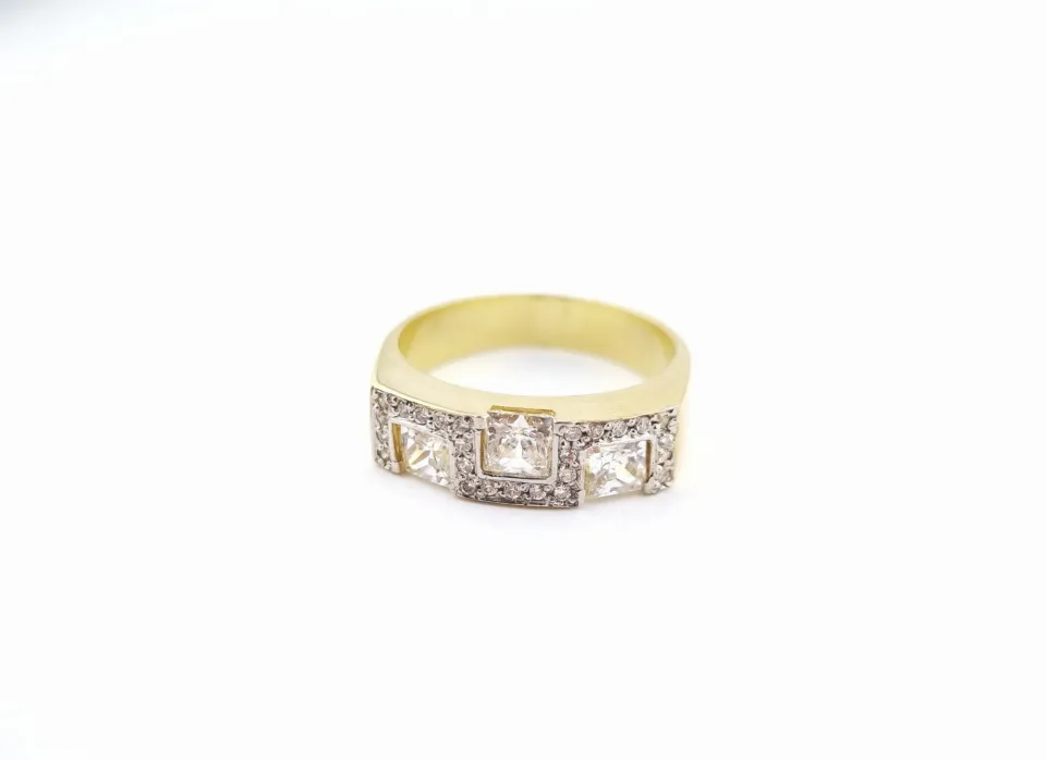 Pierścionek diamond, złoto 585 żółte i białe, cyrkonia